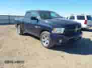 2013 Ram 1500 Tradesman z VIN 1C6RR7FT6DS645891, wystawiony jako IAAI lot #41633549 z przebiegiem 100 200 mil mil oraz . Historia ofert i sprzedaży dostępna na DreamBid. Obrazek 1.