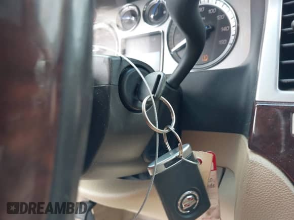 2014 Cadillac Escalade Premium с VIN 1GYS3CEF4ER116958, выставлен на аукционе IAAI как лот 42357156 с пробегом 195 435 миль миль и . История ставок и продаж доступна на DreamBid. Изображение 11.