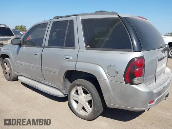 2007 Chevrolet TrailBlazer LT с VIN 1GNDS13S072241836, выставлен на аукционе IAAI как лот 41782646 с пробегом 380 450 миль миль и . История ставок и продаж доступна на DreamBid. Изображение 3.