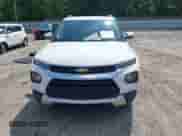 2021 Chevrolet TrailBlazer LT z VIN KL79MPS20MB155240, wystawiony jako IAAI lot #42227981 z przebiegiem 46 429 mil mil oraz . Historia ofert i sprzedaży dostępna na DreamBid. Obrazek 13.