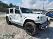 2022 Jeep Wrangler Unlimited Sahara with VIN 1C4JJXP65NW276425, listed as a Copart auction lot 70727595 with 29,165 mi miles and Salvage title. Bid and sale history available at DreamBid. Image 4.