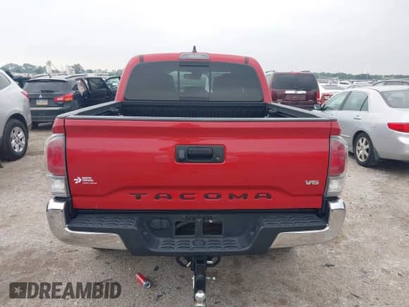 2021 Toyota Tacoma SR5 with VIN 5TFAZ5CN4MX105846, listed as a IAAI auction lot 42275160 with 38,620 mi miles and . Bid and sale history available at DreamBid. Image 16.
