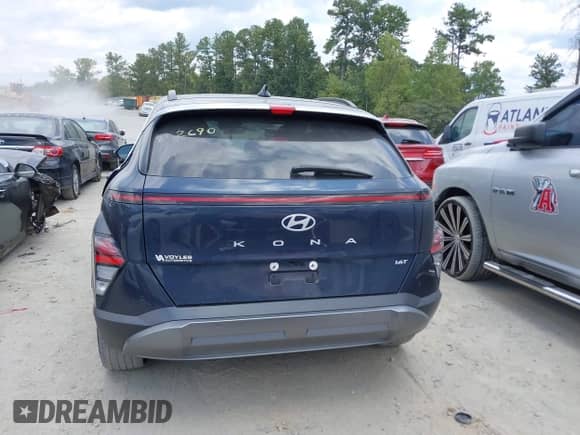 2024 Hyundai Kona Limited с VIN KM8HE3A30RU098592, выставлен на аукционе IAAI как лот 43131869 с пробегом 20 458 миль миль и . История ставок и продаж доступна на DreamBid. Изображение 16.