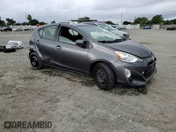 2015 Toyota Prius Two z VIN JTDKDTB35F1584811, wystawiony jako Copart lot #86602915 z przebiegiem 146 107 mil mil oraz Szkoda całkowita • Salvage title. Historia ofert i sprzedaży dostępna na DreamBid. Obrazek 13.