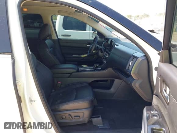 2024 Nissan Pathfinder SL with VIN 5N1DR3CB7RC227165, listed as a IAAI auction lot 43015108 with 28,753 mi miles and . Bid and sale history available at DreamBid. Image 5.