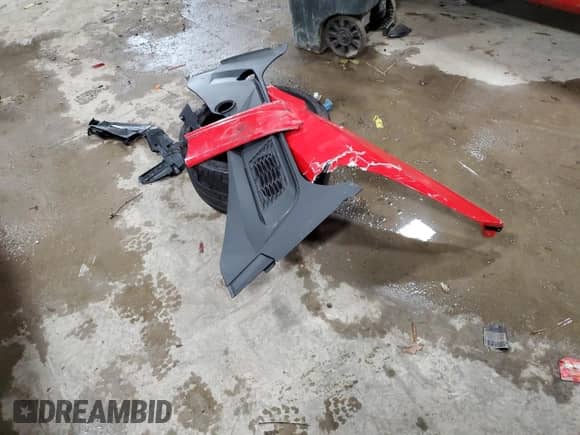 2020 Chevrolet Corvette 2LT с VIN 1G1Y72D41L5119344, выставлен на аукционе Copart как лот 55598304 с пробегом Не указан миль и Списание • Salvage title. История ставок и продаж доступна на DreamBid. Изображение 12.