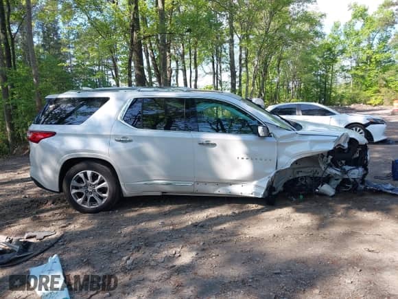 2020 Chevrolet Traverse Premier с VIN 1GNEVKKW7LJ268408, выставлен на аукционе IAAI как лот 42147672 с пробегом 36 673 миль миль и . История ставок и продаж доступна на DreamBid. Изображение 14.