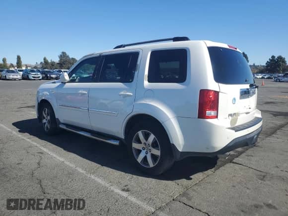 2013 Honda Pilot Touring with VIN 5FNYF4H95DB070466, listed as a Copart auction lot 85595265 with 228,064 mi miles and Clean title. Bid and sale history available at DreamBid. Image 2.