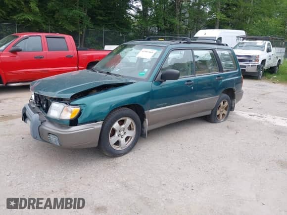 1998 Subaru Forester S with VIN JF1SF6558WH700928, listed as a IAAI auction lot 42507465 with 158,956 mi miles and . Bid and sale history available at DreamBid. Image 2.