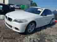 2013 BMW 5 Series 535i xDrive с VIN WBAFU7C56DDU77378, выставлен на аукционе IAAI как лот 43014182 с пробегом Не указан миль и . История ставок и продаж доступна на DreamBid. Изображение 20.