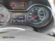 2017 Chevrolet Cruze LT z VIN 1G1BE5SMXH7148417, wystawiony jako Copart lot #81035235 z przebiegiem 76 781 mil mil oraz Szkoda całkowita • Salvage title. Historia ofert i sprzedaży dostępna na DreamBid. Obrazek 9.