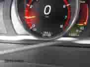 2017 Volvo S60 Inscription с VIN LYV402TK3HB196430, выставлен на аукционе IAAI как лот 41301147 с пробегом 20 188 миль миль и . История ставок и продаж доступна на DreamBid. Изображение 15.