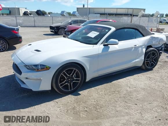 2022 Ford Mustang EcoBoost z VIN 1FATP8UH7N5102077, wystawiony jako IAAI lot #43314667 z przebiegiem 66 615 mil mil oraz . Historia ofert i sprzedaży dostępna na DreamBid. Obrazek 18.