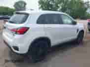 2021 Mitsubishi Outlander ES z VIN JA4ARUAU7MU002128, wystawiony jako IAAI lot #42486639 z przebiegiem 53 004 mil mil oraz . Historia ofert i sprzedaży dostępna na DreamBid. Obrazek 4.