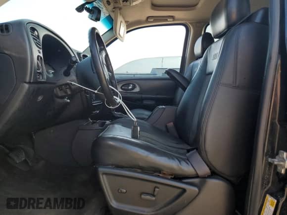 2007 Chevrolet TrailBlazer SS с VIN 1GNET13H872113916, выставлен на аукционе Copart как лот 66028955 с пробегом 218 490 миль миль и Списание • Salvage title. История ставок и продаж доступна на DreamBid. Изображение 7.