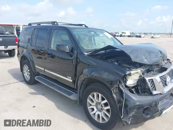 2011 Nissan Pathfinder LE z VIN 5N1BR1NBXBC628921, wystawiony jako IAAI lot #42342028 z przebiegiem 111 057 mil mil oraz . Historia ofert i sprzedaży dostępna na DreamBid. Obrazek 1.