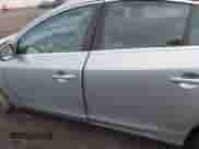 2012 Volvo S60 T6 с VIN YV1902FH7C2105461, выставлен на аукционе IAAI как лот 41323392 с пробегом 98 059 миль миль и . История ставок и продаж доступна на DreamBid. Изображение 14.