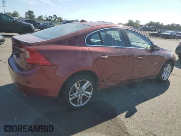 2015 Volvo S60 T5 Premier с VIN YV1612TK4F1348588, выставлен на аукционе Copart как лот 71632495 с пробегом 118 755 миль миль и Чистый • Clean title. История ставок и продаж доступна на DreamBid. Изображение 3.