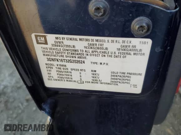 2002 Chevrolet Suburban Z71 z VIN 3GNFK16T32G202624, wystawiony jako Copart lot #78331974 z przebiegiem 179 729 mil mil oraz Czysty tytuł • Clean title. Historia ofert i sprzedaży dostępna na DreamBid. Obrazek 13.