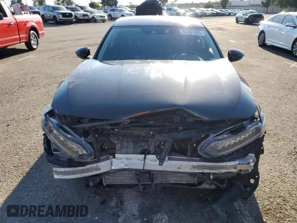 2018 Honda Accord Touring с VIN 1HGCV1F90JA069939, выставлен на аукционе Copart как лот 82491925 с пробегом 83 967 миль миль и Списание • Salvage title. История ставок и продаж доступна на DreamBid. Изображение 5.