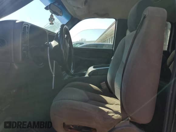 2006 GMC Sierra 1500 SLT z VIN 2GTEK13N161316789, wystawiony jako Copart lot #78216214 z przebiegiem Nie podano mil oraz Szkoda całkowita • Salvage title. Historia ofert i sprzedaży dostępna na DreamBid. Obrazek 7.