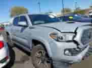 2019 Toyota Tacoma SR5 с VIN 3TMAZ5CN7KM086311, выставлен на аукционе IAAI как лот 43131255 с пробегом 33 027 миль миль и . История ставок и продаж доступна на DreamBid. Изображение 13.