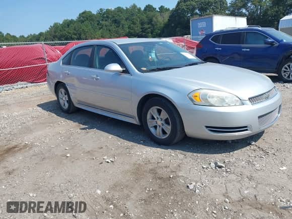 2012 Chevrolet Impala LS Retail z VIN 2G1WA5E36C1241831, wystawiony jako IAAI lot #43157801 z przebiegiem 157 491 mil mil oraz . Historia ofert i sprzedaży dostępna na DreamBid. Obrazek 1.