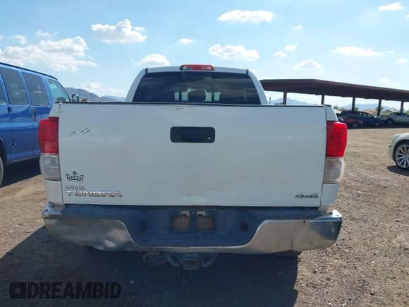 2012 Toyota Tundra с VIN 5TFUM5F12CX034195, выставлен на аукционе IAAI как лот 43163528 с пробегом 189 091 миль миль и . История ставок и продаж доступна на DreamBid. Изображение 16.