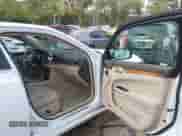 2014 Chrysler 300 C with VIN 2C3CCAET6EH375850, listed as a IAAI auction lot 43420971 with 51,317 mi miles and . Bid and sale history available at DreamBid. Image 5.