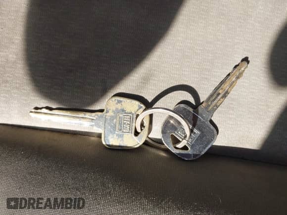 2008 Hyundai Elantra GLS with VIN KMHDU46D88U318892, listed as a IAAI auction lot 42677394 with 235,464 mi miles and . Bid and sale history available at DreamBid. Image 11.