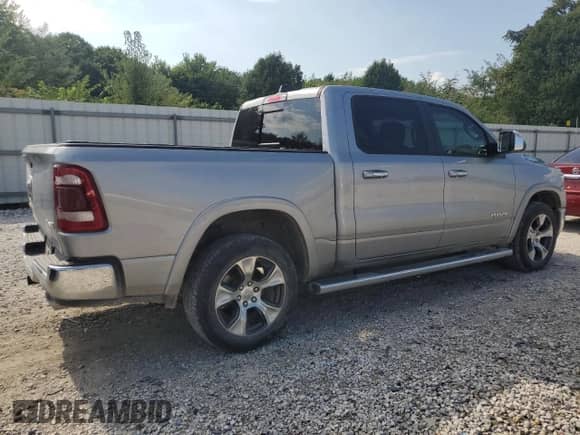 2019 Ram 1500 Laramie с VIN 1C6SRFJT4KN515848, выставлен на аукционе Copart как лот 68253875 с пробегом 88 991 миль миль и Чистый • Clean title. История ставок и продаж доступна на DreamBid. Изображение 3.