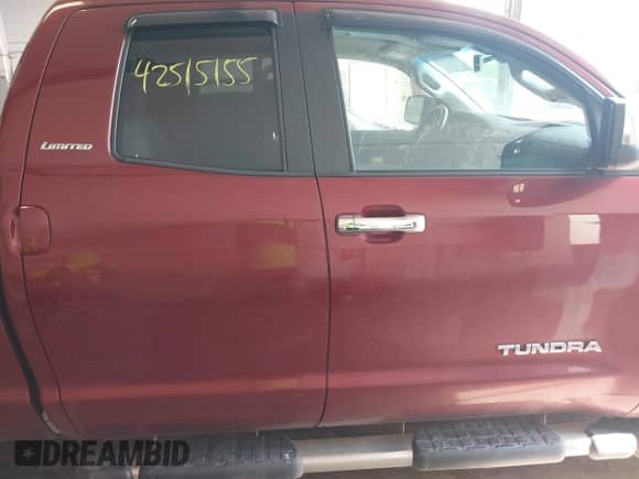 2008 Toyota Tundra Limited z VIN 5TFBV58168X053650, wystawiony jako IAAI lot #42515155 z przebiegiem 183 461 mil mil oraz . Historia ofert i sprzedaży dostępna na DreamBid. Obrazek 13.