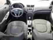 2017 Hyundai Accent SE с VIN KMHCT5AE2HU344909, выставлен на аукционе Copart как лот 69983395 с пробегом 105 901 миль миль и Списание • Salvage title. История ставок и продаж доступна на DreamBid. Изображение 8.