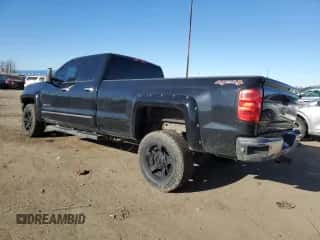 2015 Chevrolet Silverado 3500 с VIN 1GC5K0E80FZ105849, выставлен на аукционе Copart как лот 87832905 с пробегом 245 108 миль миль и Списание • Salvage title. История ставок и продаж доступна на DreamBid. Изображение 2.