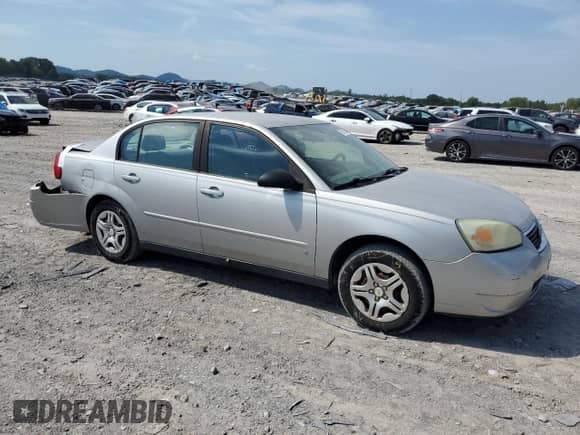 2007 Chevrolet Malibu 1FL с VIN 1G1ZS58F37F132872, выставлен на аукционе Copart как лот 68863645 с пробегом 164 821 миль миль и Чистый • Clean title. История ставок и продаж доступна на DreamBid. Изображение 4.