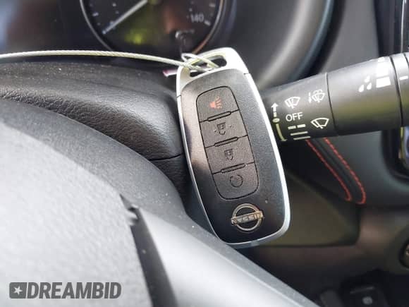 2023 Nissan Kicks SR z VIN 3N1CP5DV6PL521803, wystawiony jako IAAI lot #43279268 z przebiegiem 27 411 mil mil oraz . Historia ofert i sprzedaży dostępna na DreamBid. Obrazek 11.