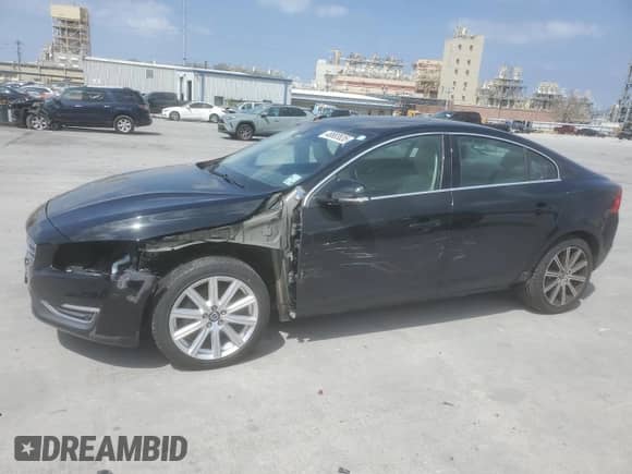 2018 Volvo S60 Inscription с VIN LYV402HK2JB160565, выставлен на аукционе Copart как лот 48883635 с пробегом 117 914 миль миль и Списание • Salvage title. История ставок и продаж доступна на DreamBid. Изображение 1.