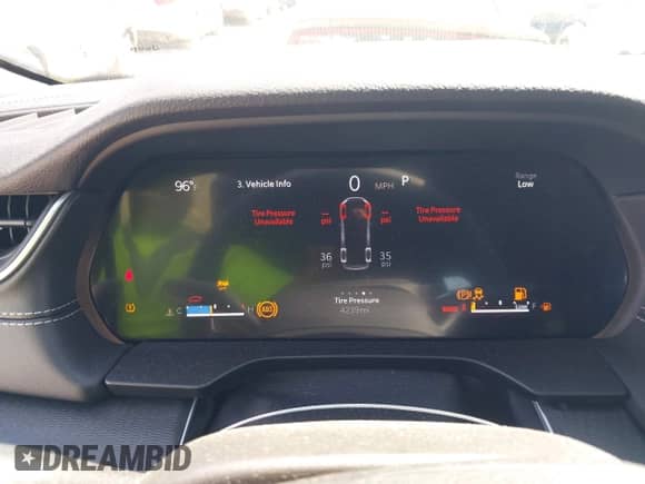 2025 Jeep Grand Cherokee Altitude X z VIN 1C4RJJAG0S8651834, wystawiony jako IAAI lot #41992629 z przebiegiem 4 239 mil mil oraz . Historia ofert i sprzedaży dostępna na DreamBid. Obrazek 7.