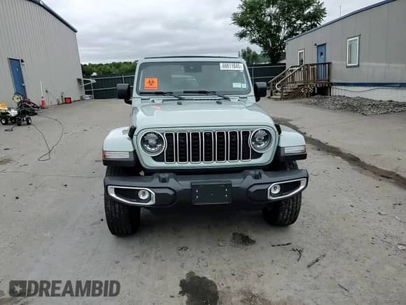 2024 Jeep Wrangler Sahara z VIN 1C4PJXEG9RW334127, wystawiony jako Copart lot #69811845 z przebiegiem 7 372 mil mil oraz Szkoda całkowita • Salvage title. Historia ofert i sprzedaży dostępna na DreamBid. Obrazek 14.