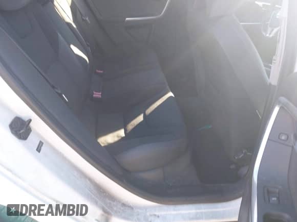 2012 Volvo S60 T5 с VIN YV1622FS8C2045697, выставлен на аукционе IAAI как лот 43489928 с пробегом 140 197 миль миль и . История ставок и продаж доступна на DreamBid. Изображение 8.