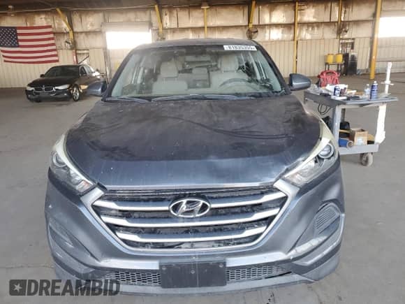 2018 Hyundai Tucson SE с VIN KM8J23A46JU791366, выставлен на аукционе Copart как лот 81835355 с пробегом Не указан миль и Списание • Salvage title. История ставок и продаж доступна на DreamBid. Изображение 5.