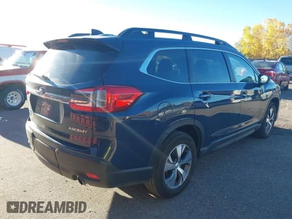 2025 Subaru Ascent Premium с VIN 4S4WMADD6S3401535, выставлен на аукционе IAAI как лот 43540293 с пробегом 21 447 миль миль и . История ставок и продаж доступна на DreamBid. Изображение 4.