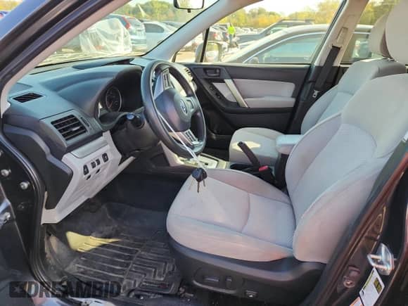 2014 Subaru Forester Premium with VIN JF2SJAEC3EH526518, listed as a Copart auction lot 81709865 with 196,959 mi miles and Clean title. Bid and sale history available at DreamBid. Image 7.