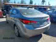 2013 Hyundai Elantra GLS z VIN KMHDH4AE7DU933674, wystawiony jako IAAI lot #41552065 z przebiegiem 129 619 mil mil oraz . Historia ofert i sprzedaży dostępna na DreamBid. Obrazek 3.