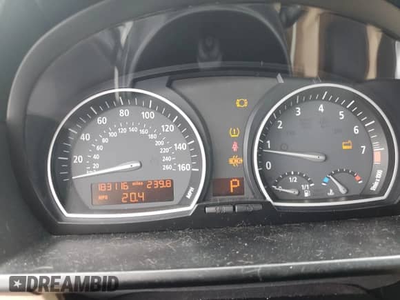 2009 BMW X3 xDrive30i с VIN WBXPC93429WJ27774, выставлен на аукционе Copart как лот 65604385 с пробегом 183 116 миль миль и На запчасти • Non repairable. История ставок и продаж доступна на DreamBid. Изображение 9.