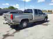 1998 GMC Sierra 1500 с VIN 2GTEC19R1W1554228, выставлен на аукционе Copart как лот 56759805 с пробегом 147 713 миль миль и Списание • Salvage title. История ставок и продаж доступна на DreamBid. Изображение 3.