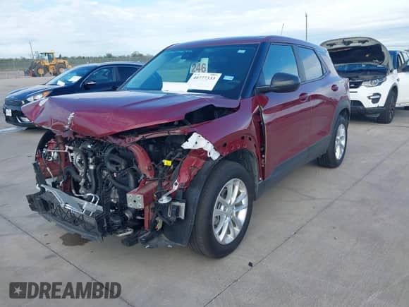 2024 Chevrolet TrailBlazer LS with VIN KL79MMS23RB142892, listed as a IAAI auction lot 40777333 with 5,812 mi miles and . Bid and sale history available at DreamBid. Image 2.