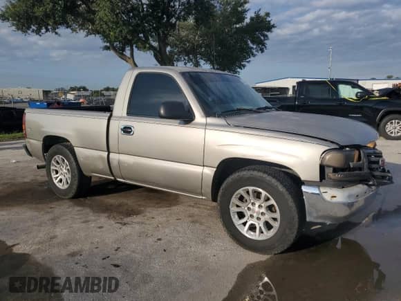 2002 GMC Sierra 1500 z VIN 1GTEC14W02Z254484, wystawiony jako Copart lot #68341995 z przebiegiem 212 814 mil mil oraz Szkoda całkowita • Salvage title. Historia ofert i sprzedaży dostępna na DreamBid. Obrazek 4.