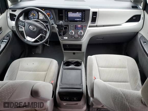 2019 Toyota Sienna LE with VIN 5TDJZ3DC5KS219388, listed as a Copart auction lot 51489465 with 162,353 mi miles and Salvage title. Bid and sale history available at DreamBid. Image 8.