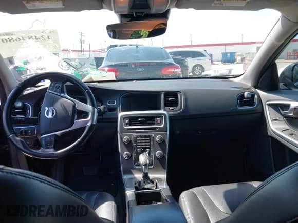 2015 Volvo S60 T5 Drive-E Premier with VIN YV140MFB6F2314941, listed as a IAAI auction lot 42484680 with 156,233 mi miles and . Bid and sale history available at DreamBid. Image 12.